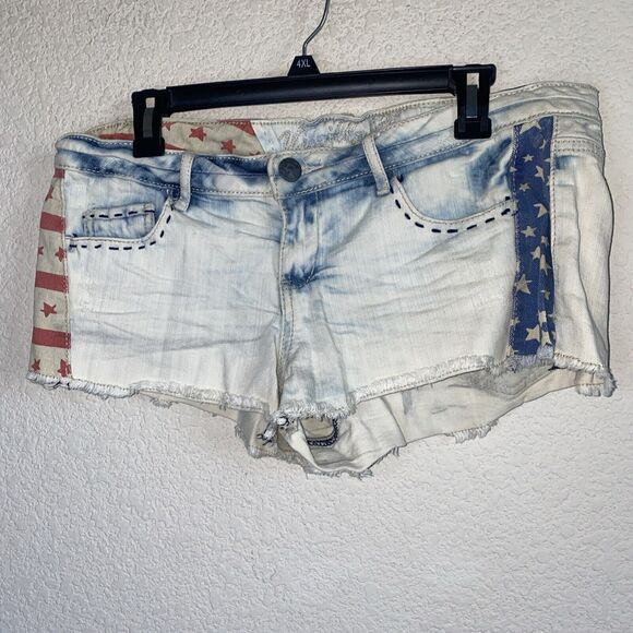 Vanilla Star country patriotic USA America Jean Shorts Stars 4th July Cut off 13 - Picture 1 of 9